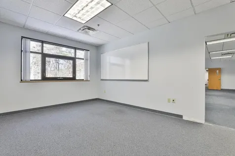 7 Wall Street Windham NH 03087-1663