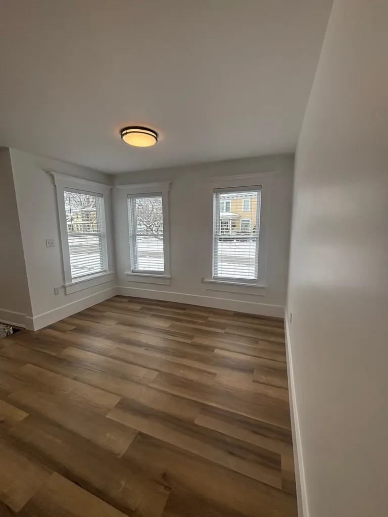 40 Mcgrath Street Laconia NH 03246