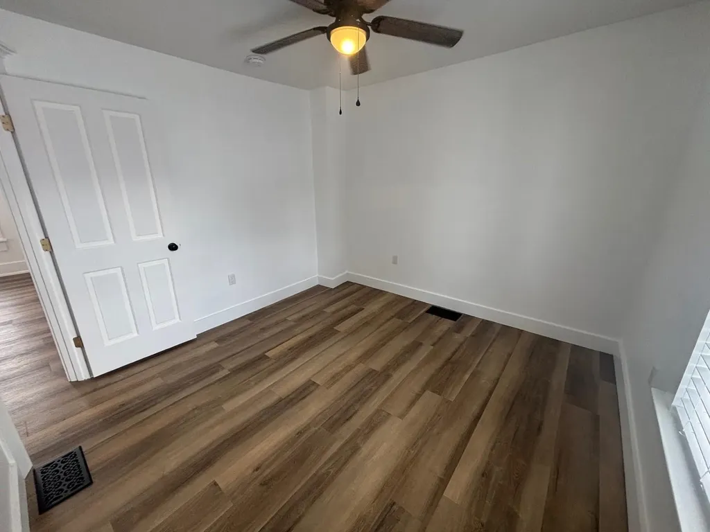 40 Mcgrath Street Laconia NH 03246