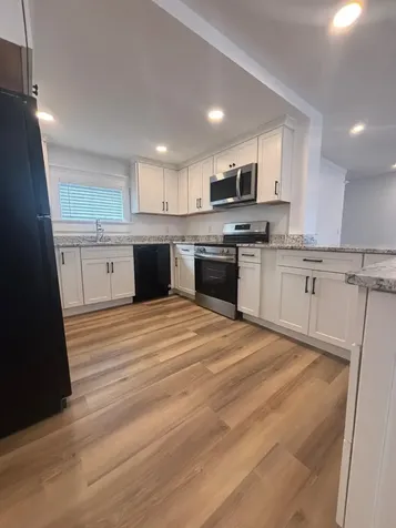 40 Mcgrath Street Laconia NH 03246