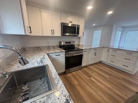 40 Mcgrath Street Laconia NH 03246