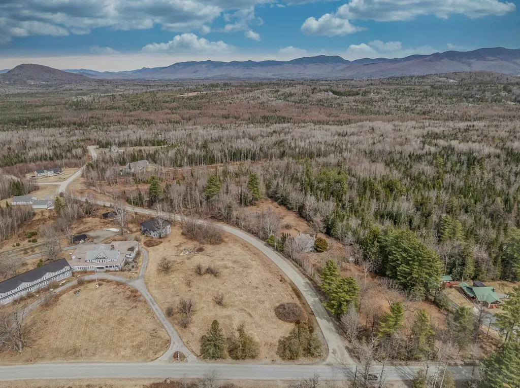 000 Mountain View Road Whitefield NH 03598