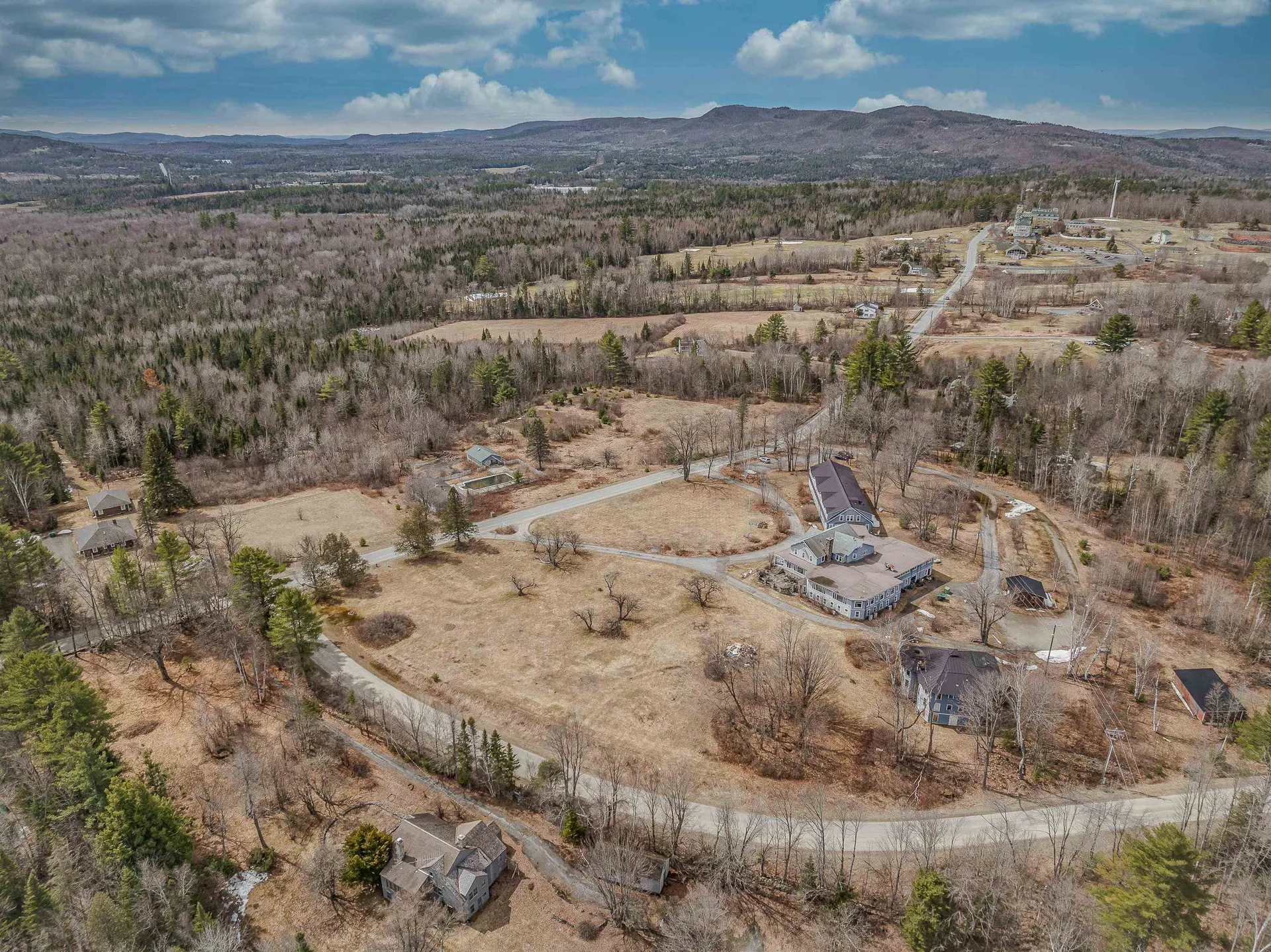 000 Mountain View Road Whitefield NH 03598