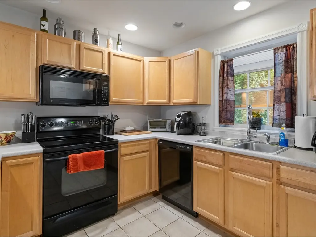 11 Leclair Street Winooski VT 05404