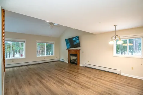 89 Nearledge Road Conway NH 03860