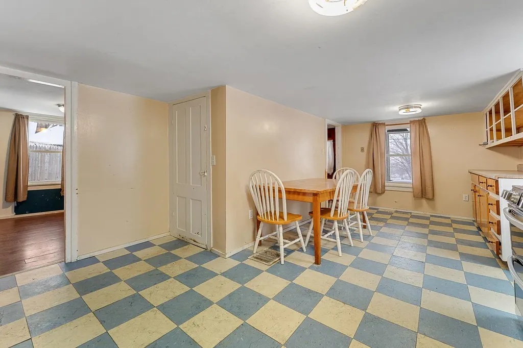 90 King Street Northfield VT 05663