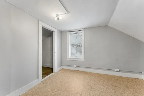 90 King Street Northfield VT 05663