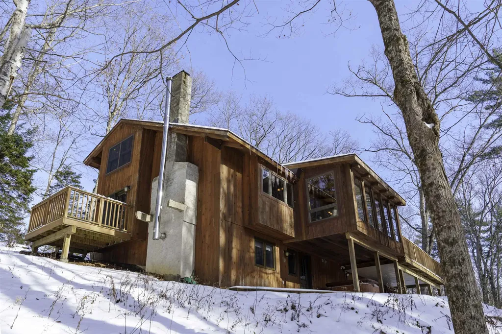 354 Grout Road Weathersfield VT 05151