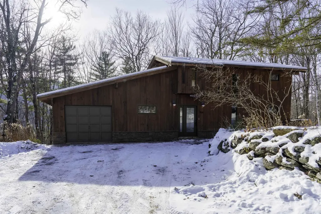 354 Grout Road Weathersfield VT 05151