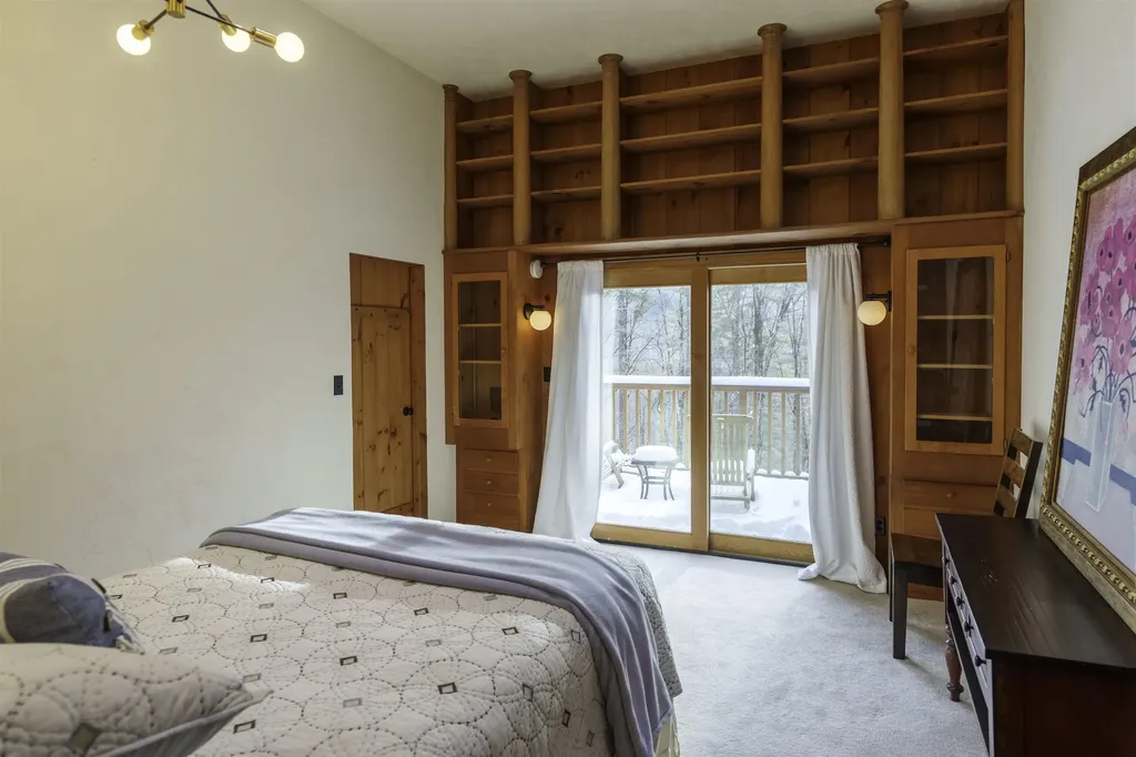 354 Grout Road Weathersfield VT 05151