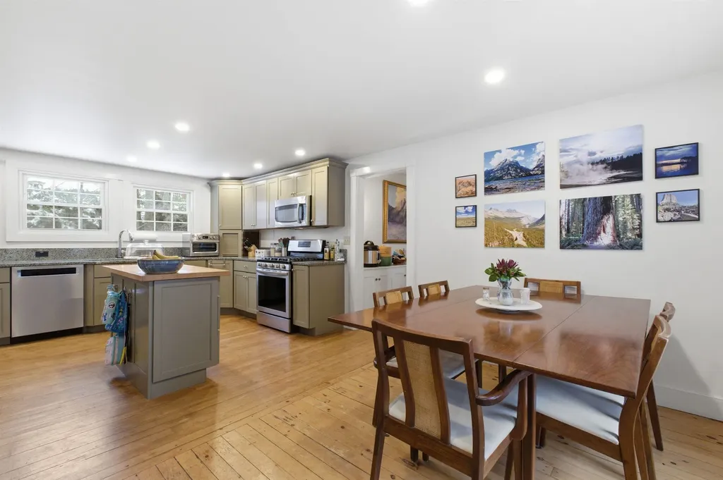 4946 South Road Woodstock VT 05071