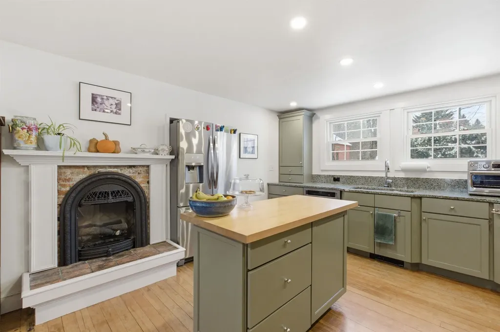 4946 South Road Woodstock VT 05071