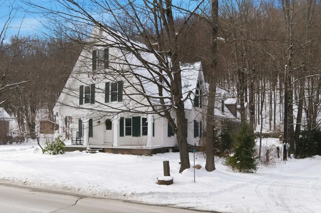 4946 South Road Woodstock VT 05071