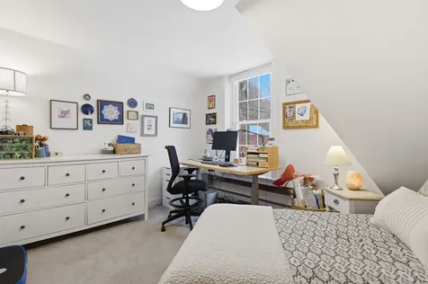 4946 South Road Woodstock VT 05071