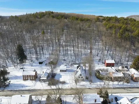 4946 South Road Woodstock VT 05071