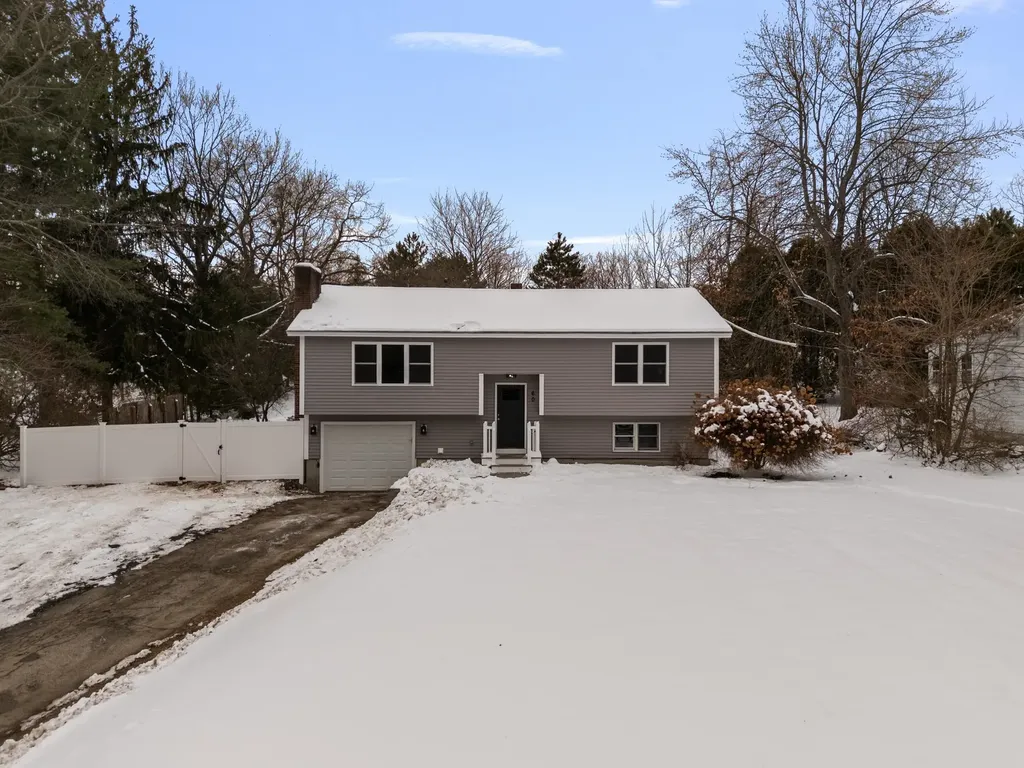 60 North High Street Derry NH 03038