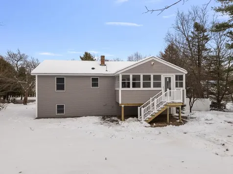 60 North High Street Derry NH 03038