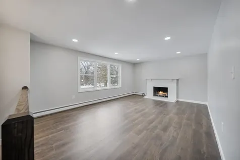 60 North High Street Derry NH 03038