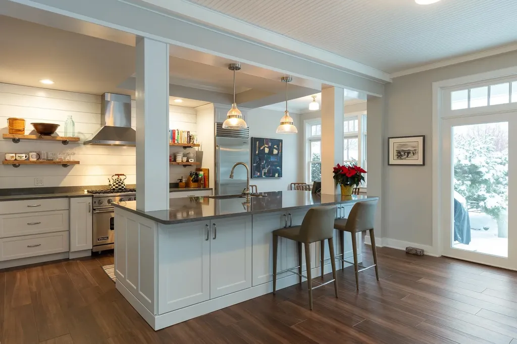 102 Fairway Drive South Burlington VT 05403