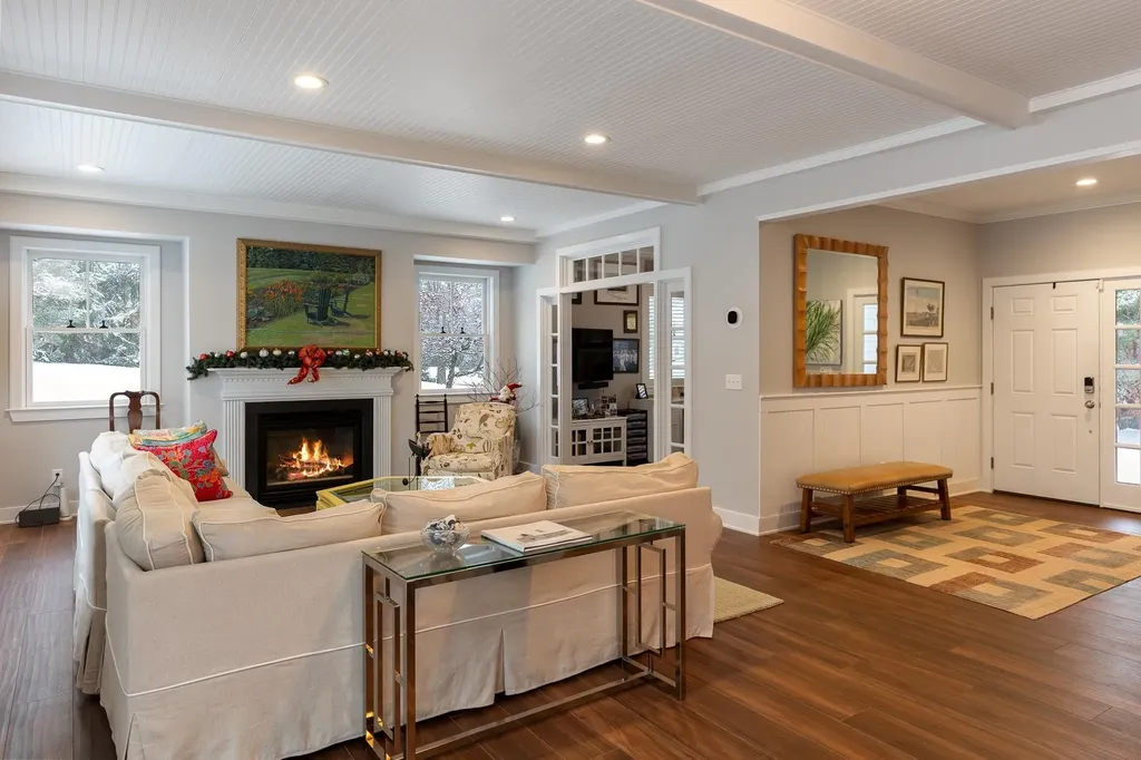 102 Fairway Drive South Burlington VT 05403