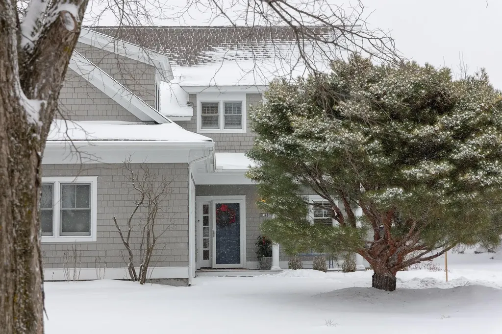 102 Fairway Drive South Burlington VT 05403