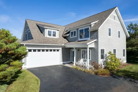 102 Fairway Drive South Burlington VT 05403