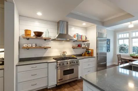 102 Fairway Drive South Burlington VT 05403