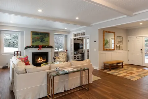 102 Fairway Drive South Burlington VT 05403