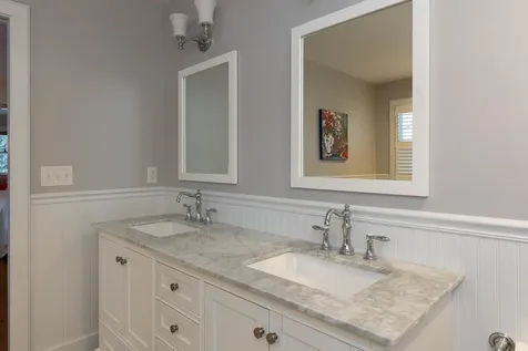 102 Fairway Drive South Burlington VT 05403