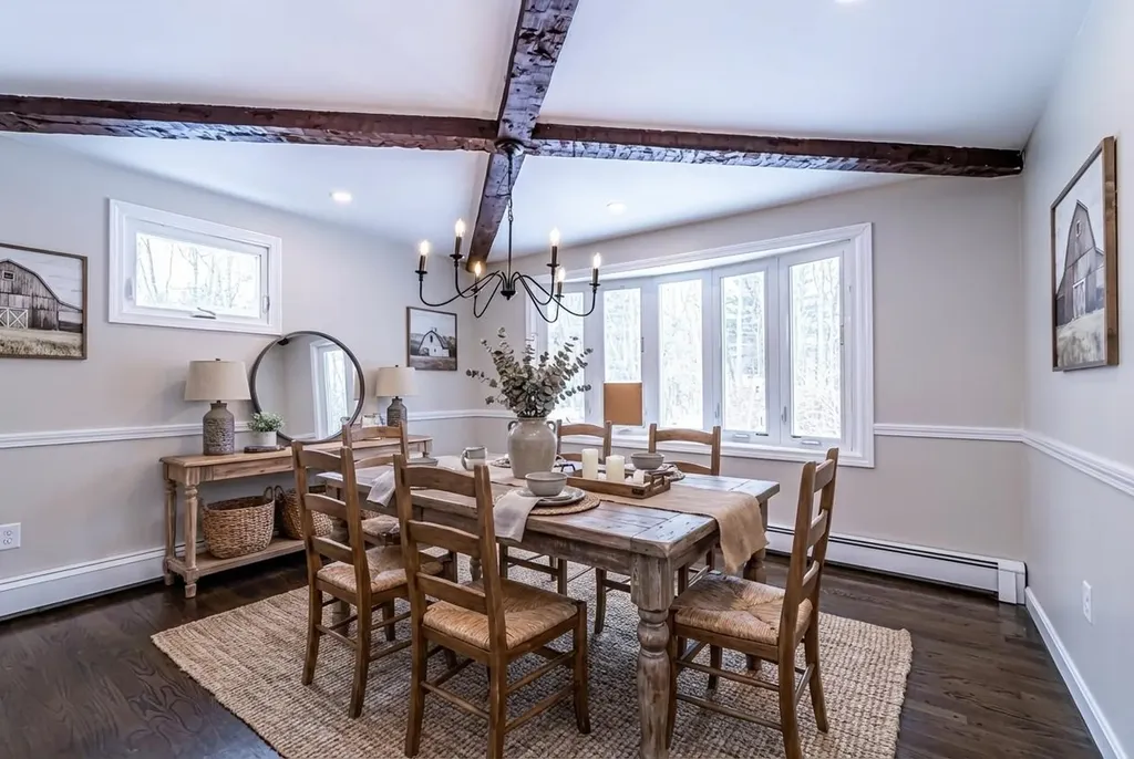 52 Whittier Street Newton NH 03858