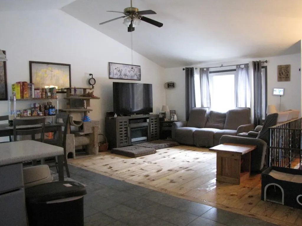 14 Country Acres Road Sandown NH 03873