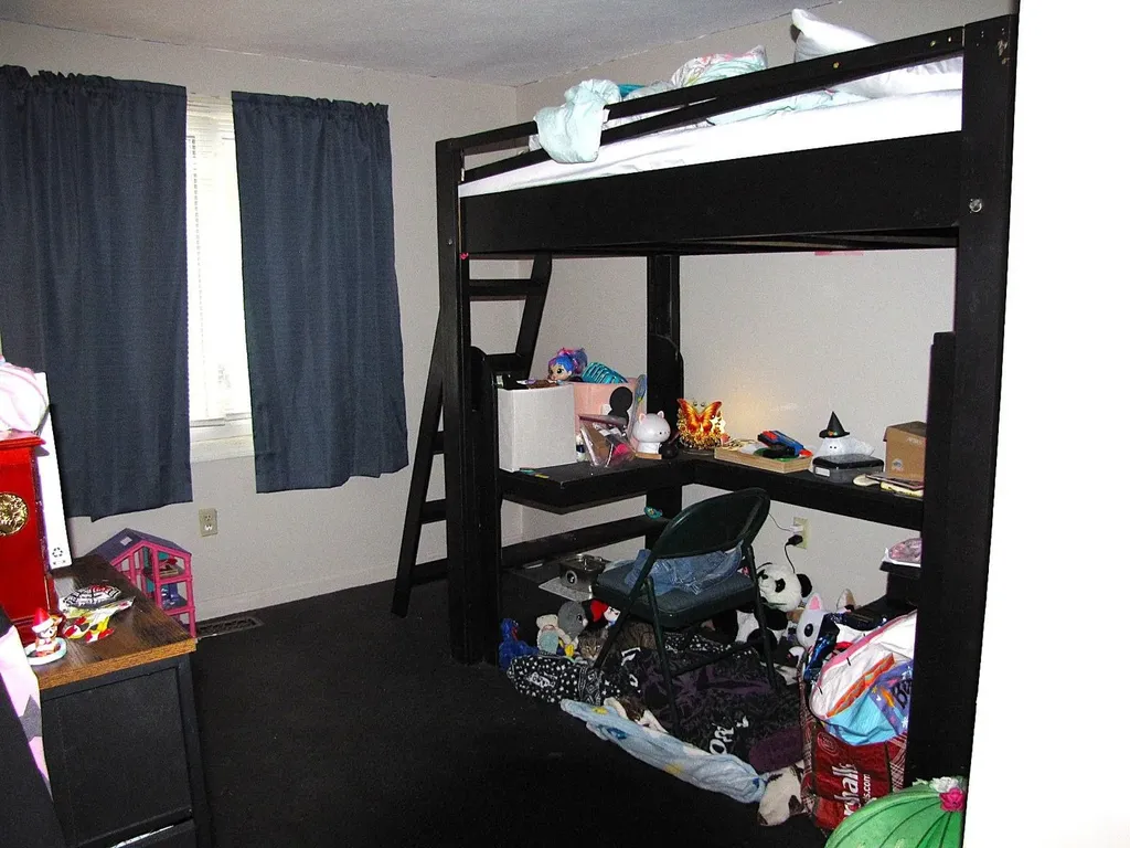 14 Country Acres Road Sandown NH 03873