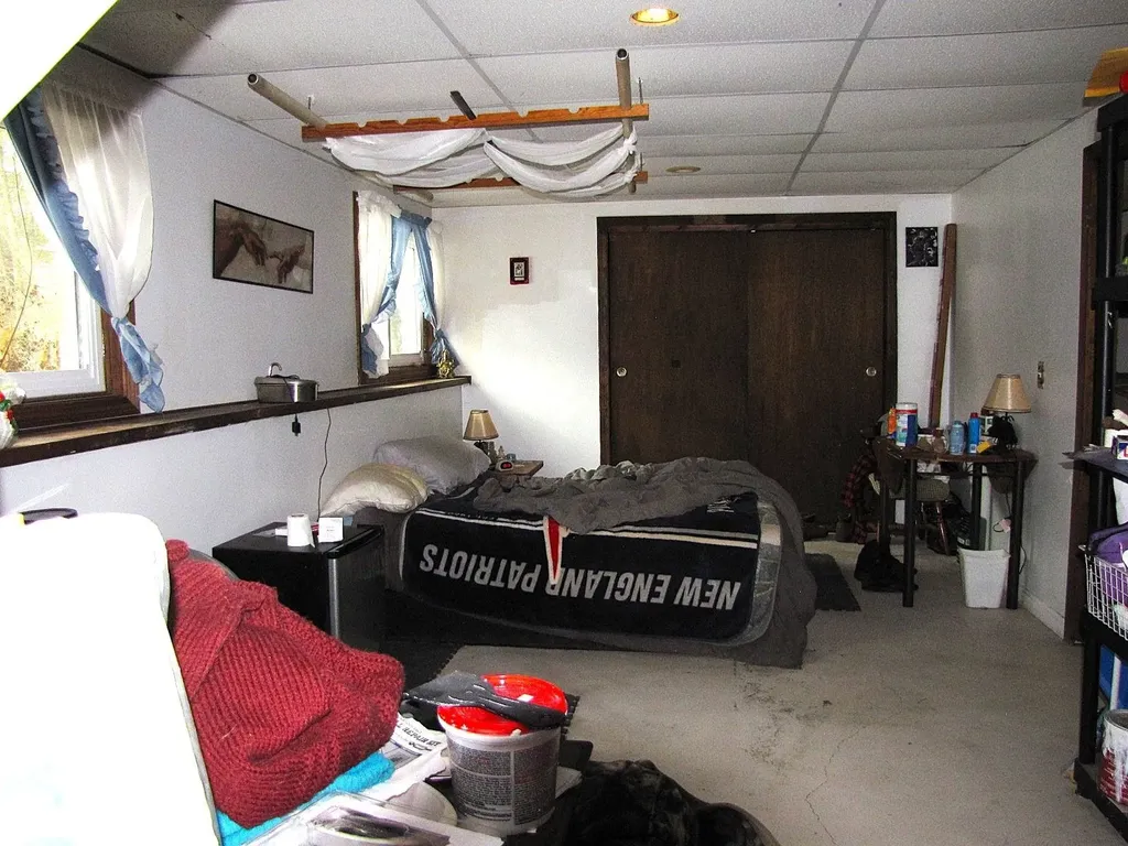 14 Country Acres Road Sandown NH 03873