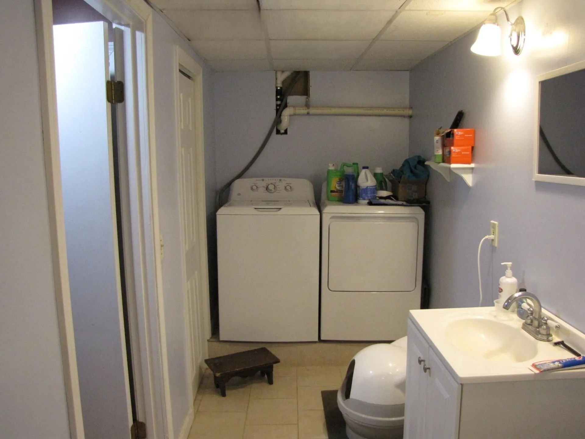 14 Country Acres Road Sandown NH 03873