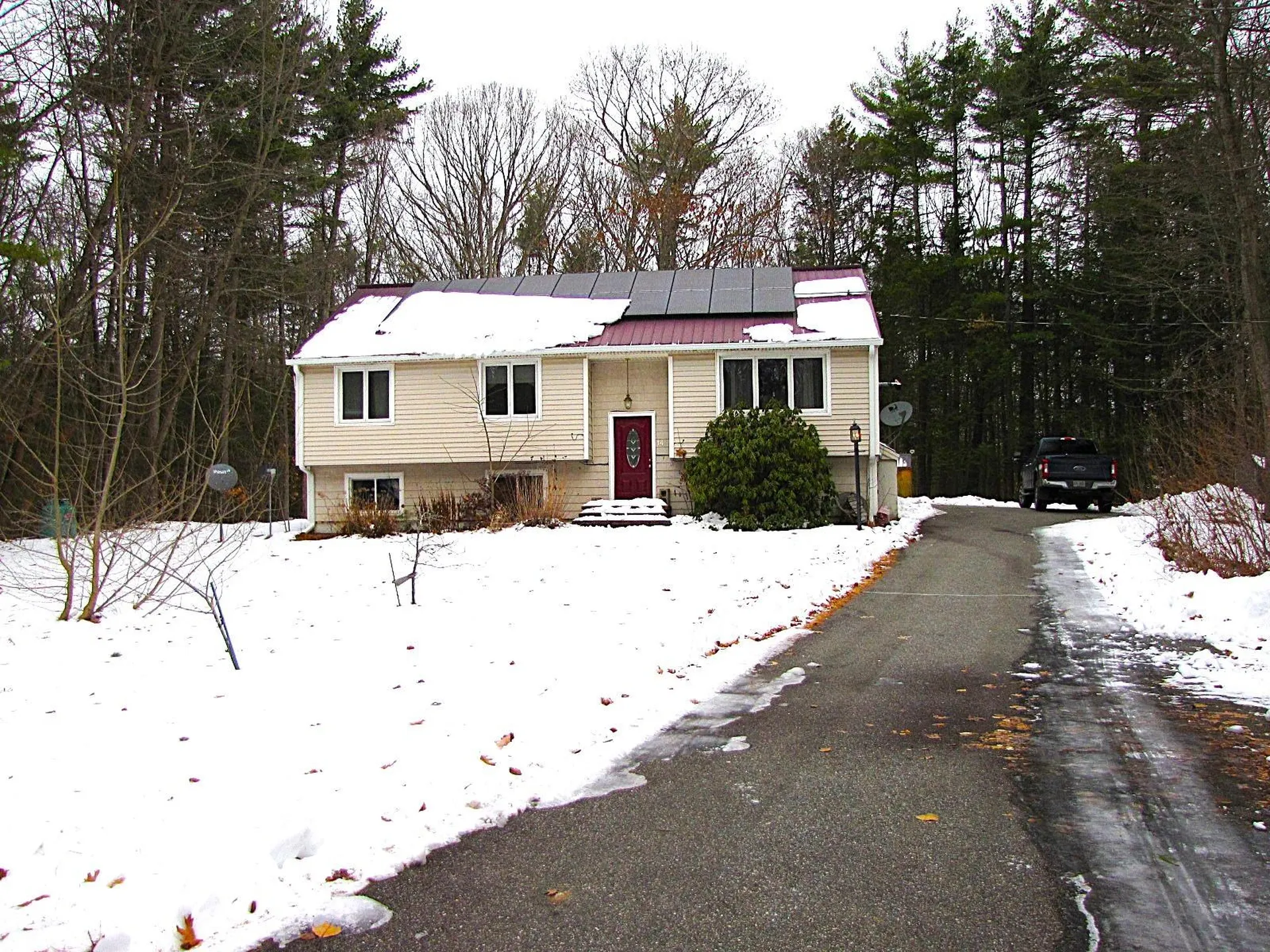 14 Country Acres Road Sandown NH 03873