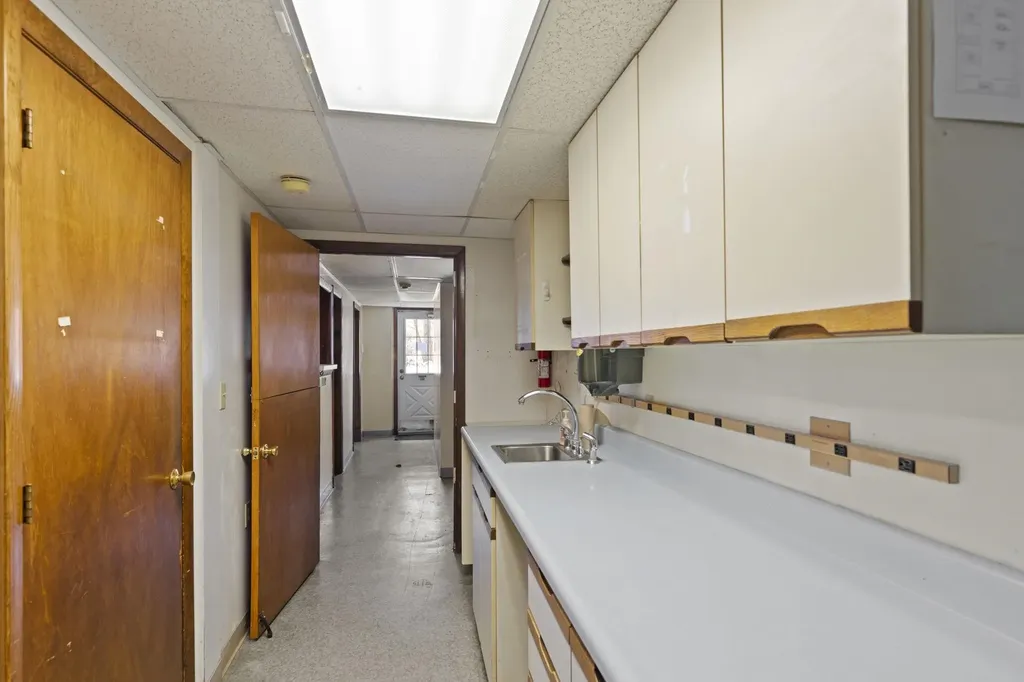 428 Route 108 Somersworth NH 03878