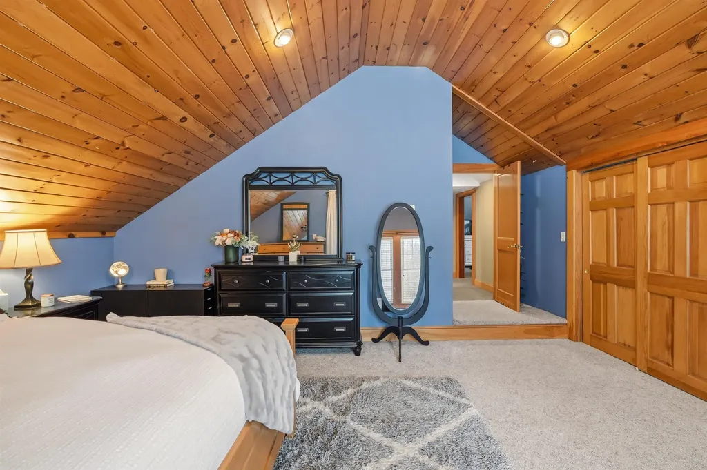 46 Noyes Road Londonderry NH 03053