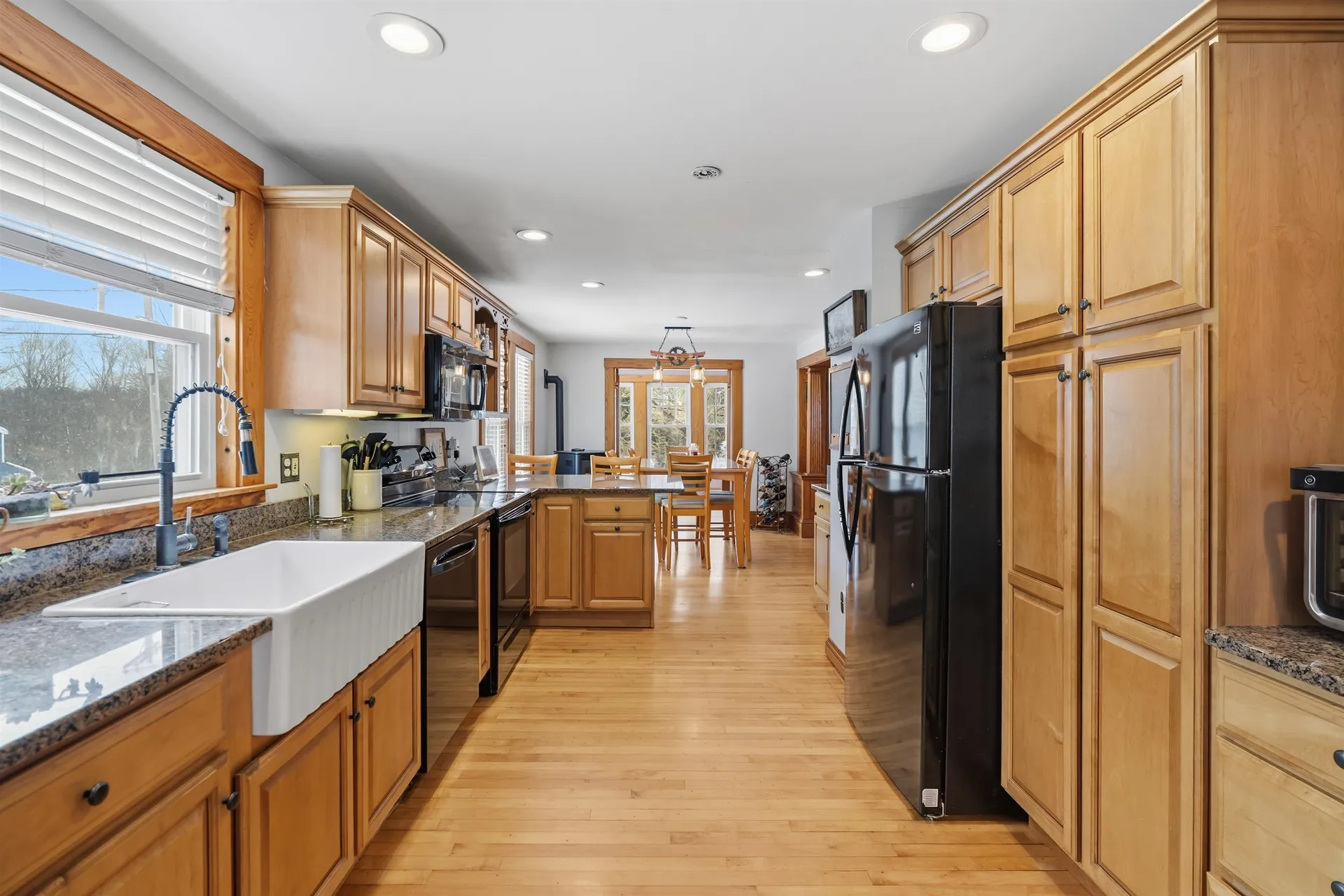 46 Noyes Road Londonderry NH 03053
