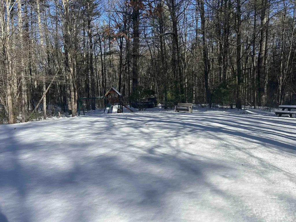 2 Alex Court Somersworth NH 03878