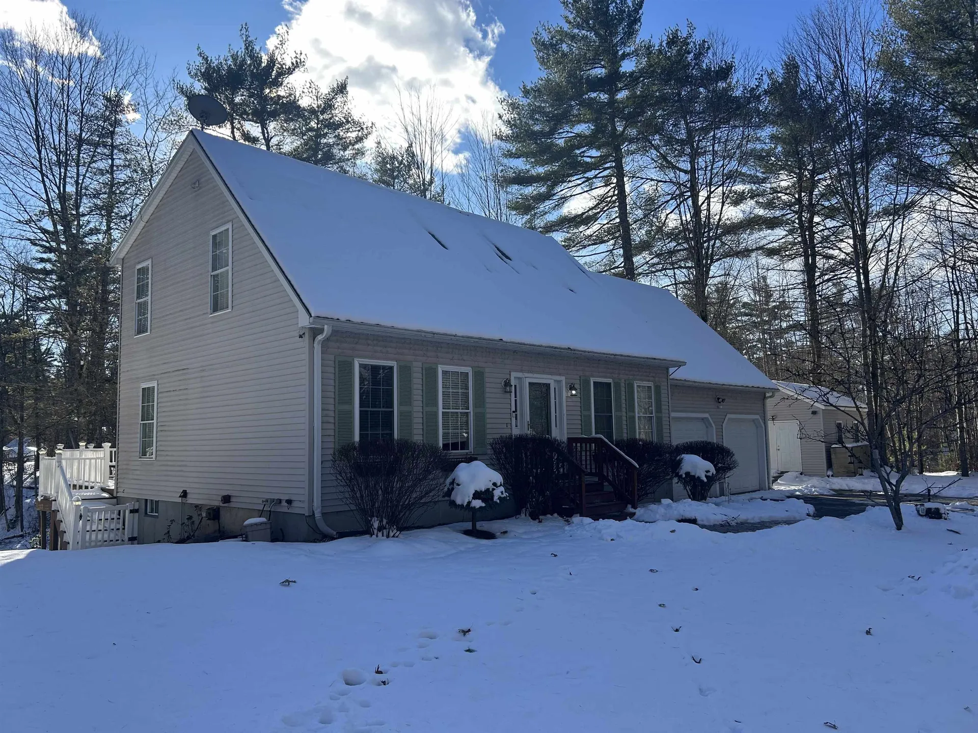 2 Alex Court Somersworth NH 03878