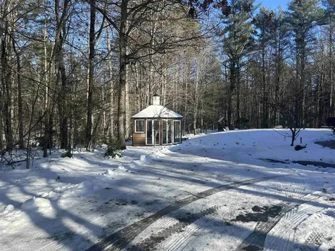 2 Alex Court Somersworth NH 03878