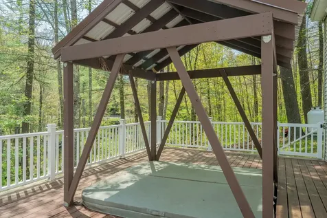 2 Alex Court Somersworth NH 03878