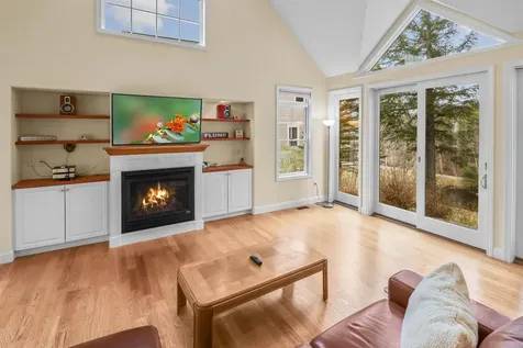 19 Linkside Drive Thornton NH 03285