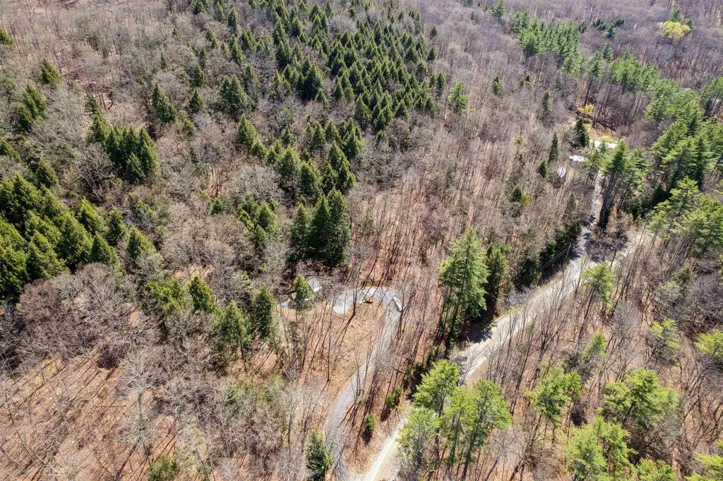 167 Leons Lane Sharon VT 05065