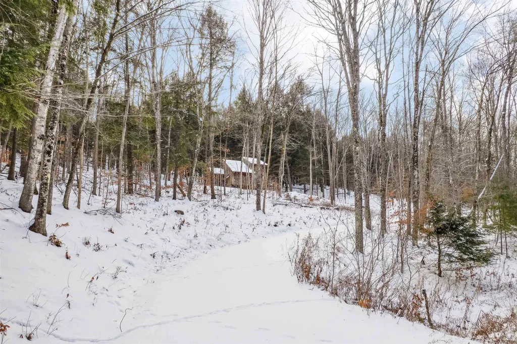 167 Leons Lane Sharon VT 05065