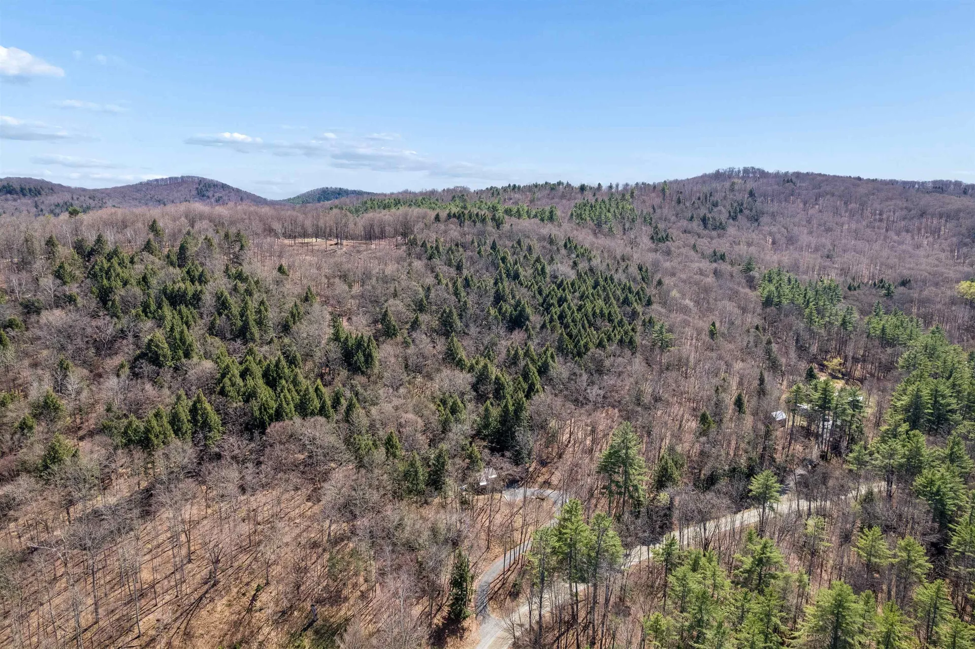 167 Leons Lane Sharon VT 05065