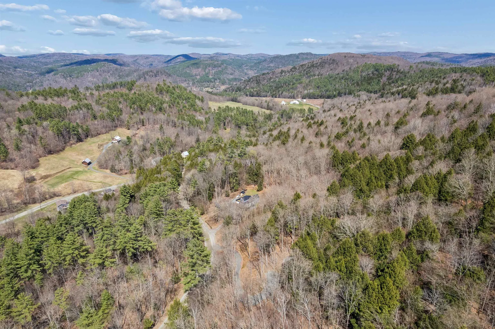 167 Leons Lane Sharon VT 05065