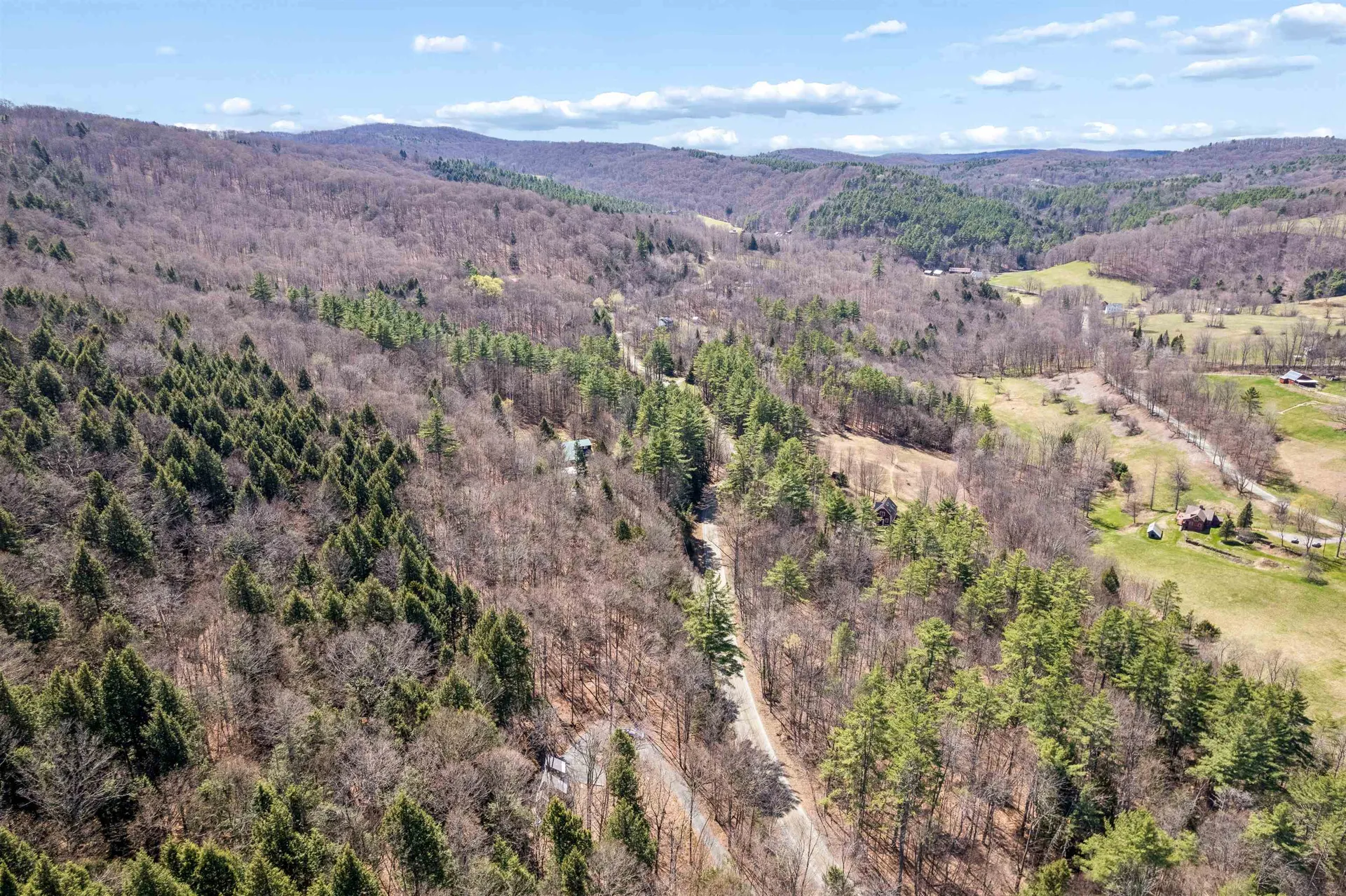 167 Leons Lane Sharon VT 05065