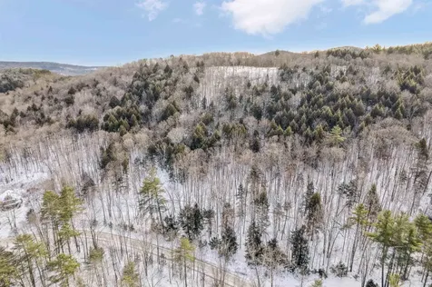 167 Leons Lane Sharon VT 05065