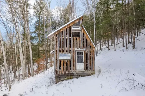 167 Leons Lane Sharon VT 05065